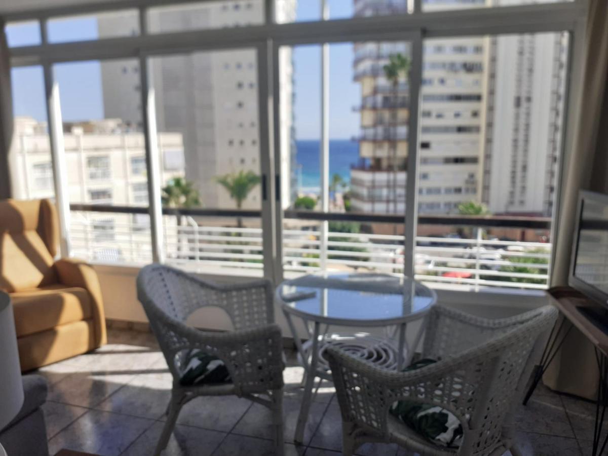 Mediterraneo, Muy Centrico, En Plaza Triangular, Soleado, Con Jardines Y Piscina Y La Playa Enfrente Andando, Con Parking Exterior Comunitario Appartement Benidorm